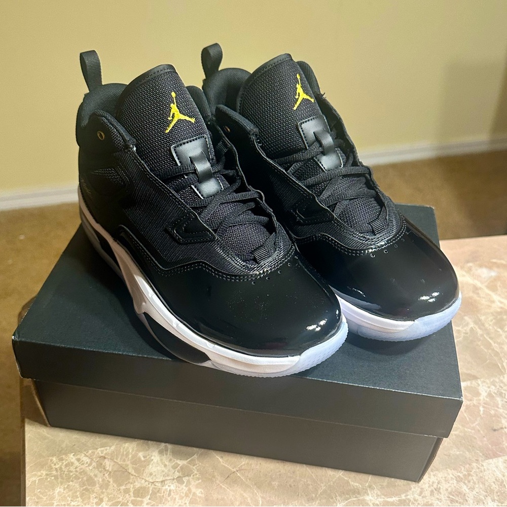 Jordan Stay Loyal 3